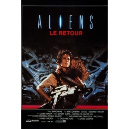 CARTE POSTALE ALIENS LE RETOUR